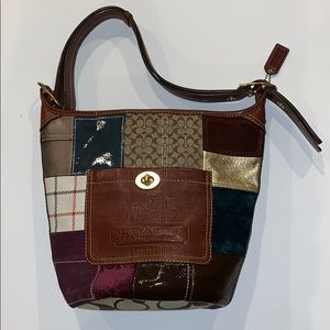Coach Bleecker bucket holiday patchwork